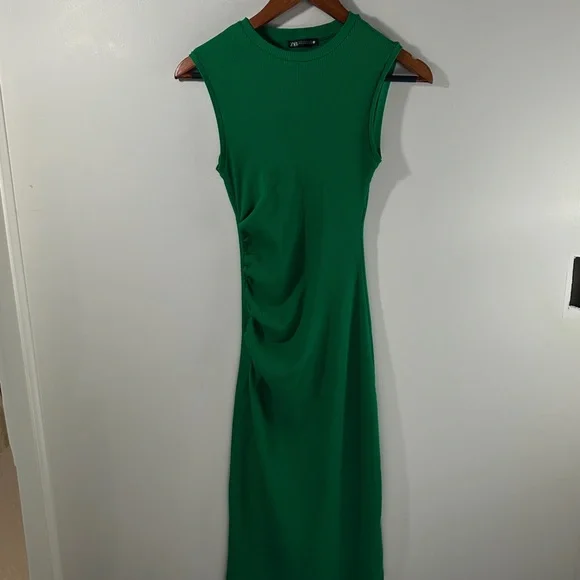Zara Sleeveless Green Midi Dress Ribbed Fitted Size Small - Picture 4 of 8